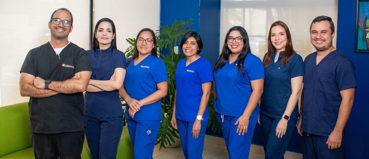 Equipo profesional de OrtoCentro en Managua